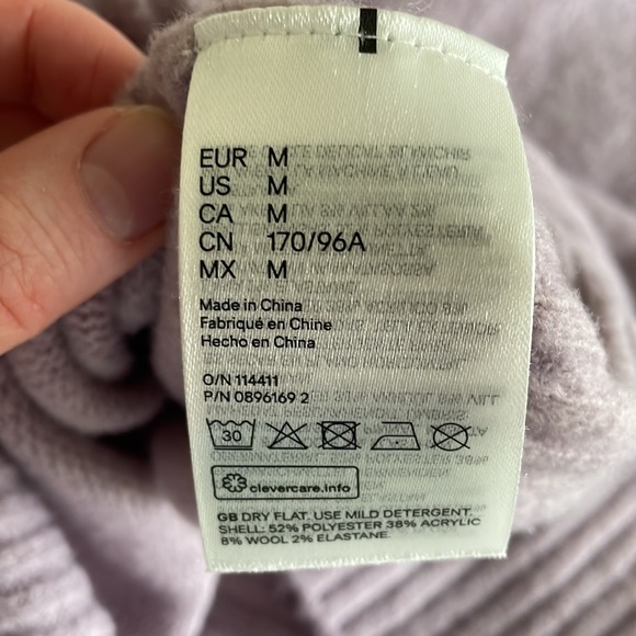 H&M purple lilac wool blend sweater - Picture 6 of 6